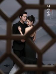 -雪中彩影婚纱摄影·微光艺术中心