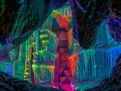 -泰安地下龙宫景区