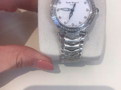 -亨吉利世界名表中心(华润万象城店)