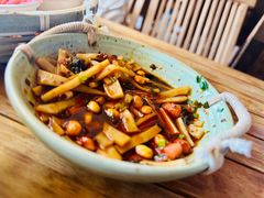 -包整·丝娃娃(一览甲秀楼风景店)