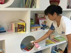-龙格亲子游泳俱乐部(泊富中心)