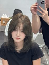 -YOUNG漾沙龙