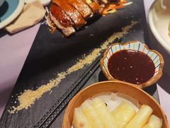 -梧桐北京烤鸭·铜锅涮肉(海岸城店)