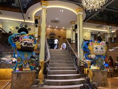 -more than meow吴止猫主题餐厅(承德 中船汇店)