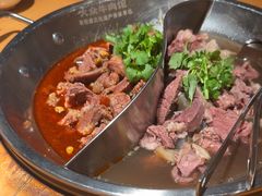 -大众跷脚牛肉馆·非遗传承单位(峨眉山店)