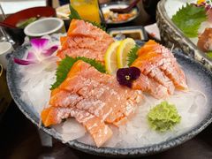 三文鱼腩刺身-松子料理(华威桥店)
