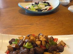 -赶海部落海鲜城(海阳路店)