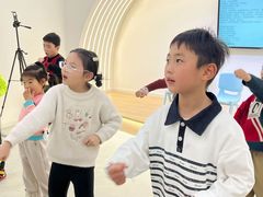 -蓝话筒·少儿成人演讲口才·主持朗诵·戏剧表演(大华第一坊店)