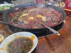 -黄潇洒老火锅(九眼桥宏济巷店)