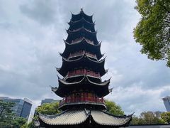 -龙华寺