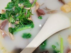 -麦当劳(虹梅路地铁站店)