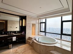 -中山利和希尔顿酒店