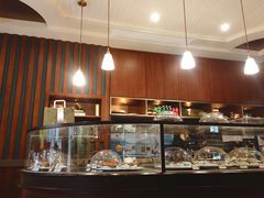 面包甜点陈列柜-Pie Bird(新闸路店)