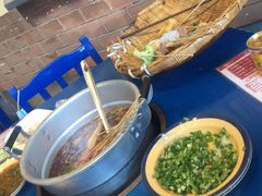 -马路边边 传媒大学店