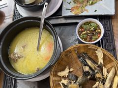 -三锅莊·牦牛肉火锅·香格里拉特色藏餐宴请餐厅(菱角塘路店)