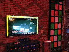 -歌友汇KTV(大悦城11层店)