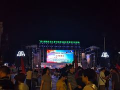 -人民防洪胜利纪念塔