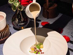 -弦月窗LUNETTE BY AMANDA(复兴路店)