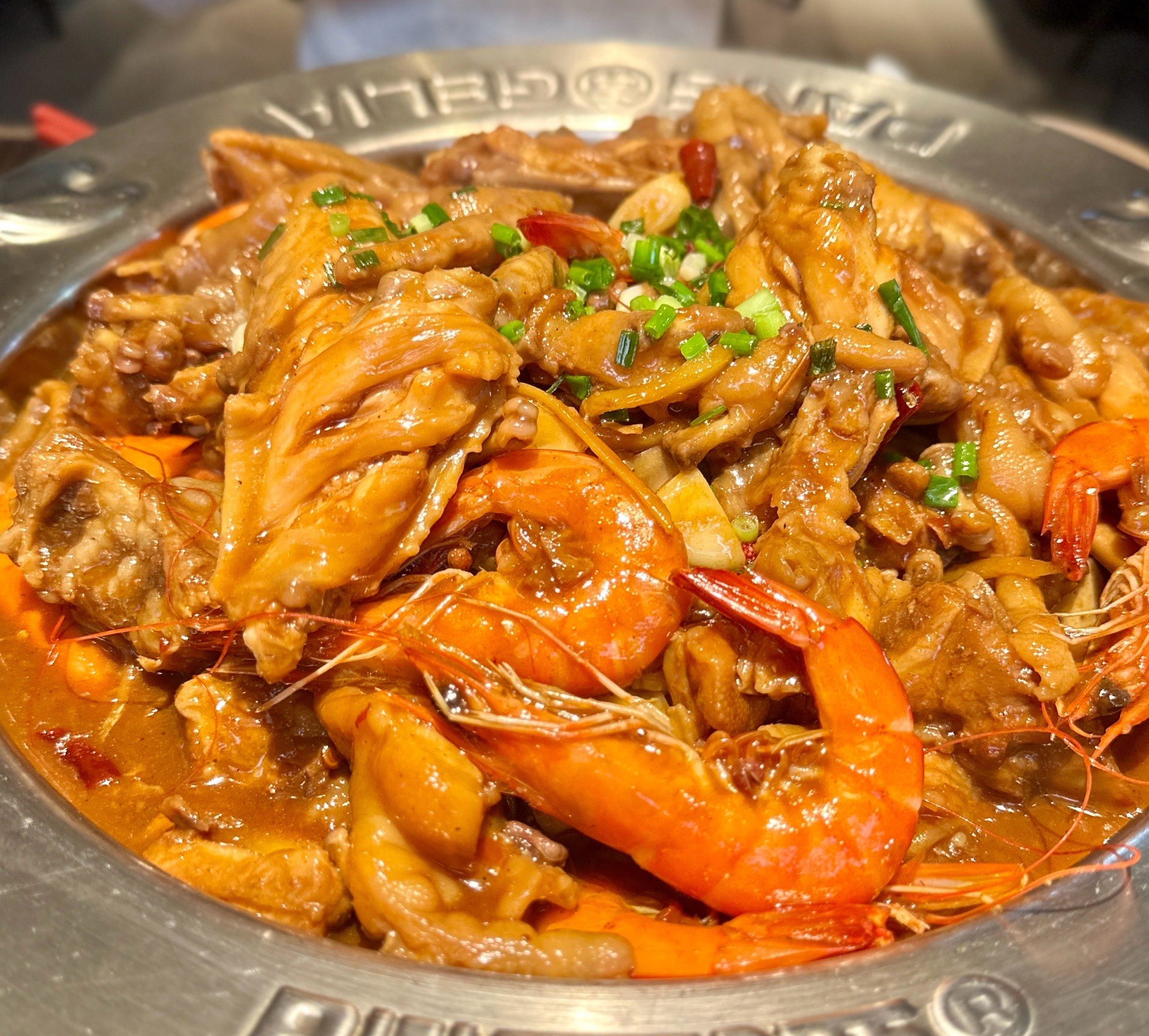 胖哥俩肉蟹煲