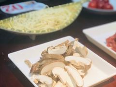 鲜菌菇-指爱龙虾(金杨路总店)