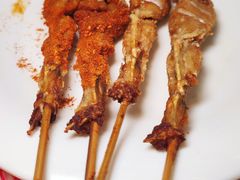 -肥肥虾庄·金牌油焖大虾(汉街SKP店)