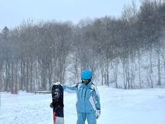 -亚布力新体委滑雪场