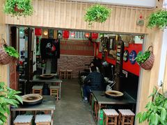 大堂-老姐石板烧烤+铜炭火锅(总店)