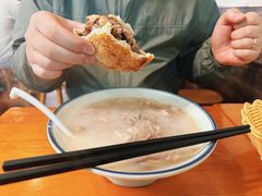 -刘记羊汤·烧饼夹肘子