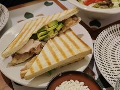 -FUNFUN有饭花园聚会餐厅
