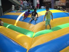 -蒙特利亲子乐园