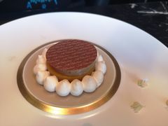 长颈鹿塔塔-L'ATELIER de Joel Robuchon(外滩18号店)