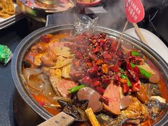 -辣尚瘾·烤鱼·新川菜(牡丹园直营店)