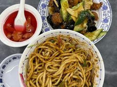 -海碗居老北京炸酱面(增光路店)