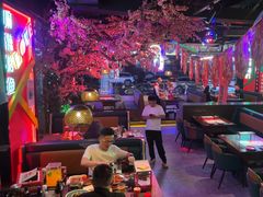 -路边边.炒菜烧烤.音乐餐厅(良乡长虹店)