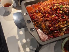 -江边城外烤全鱼(世茂广场店)