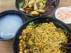 -耙豌豆重庆小面