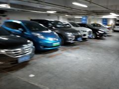 -山姆会员商店·停车场