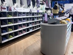 -NIKE品牌体验店(南京东路店)