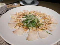 薄切鲜鱼片-穹六人间 people 6(岳阳路店)