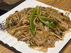 -牛八宝桂林米粉(八里庄店)