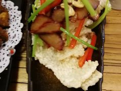 叉烧锅巴脆-天一朴素(武汉大学店)