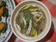 -龙桥私厨·姜花菊花过桥鱼·顺德菜(容桂店)