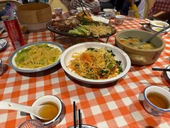 -老郑家东北春饼(龙悦居店)