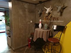 -HIGH FIVE哈福手工汉堡(桂林路店)