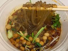 -八一路好吃街(雨田商务大厦店)