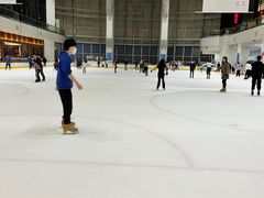-冰纷万象滑冰场(深圳万象城店)