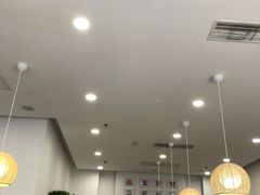 -秦香陕西食府(华贸天地店)