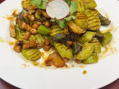 -日月昇渔家菜·海肠捞饭·大连海鲜(星海公园店)