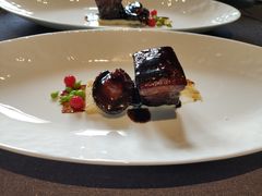 四头鲜鲍鱼红烧肉-福玺荟(外滩罗斯福店)
