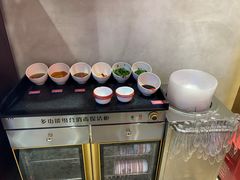 -小蛮椒麻辣烫·麻辣拌(青浦宝龙店)